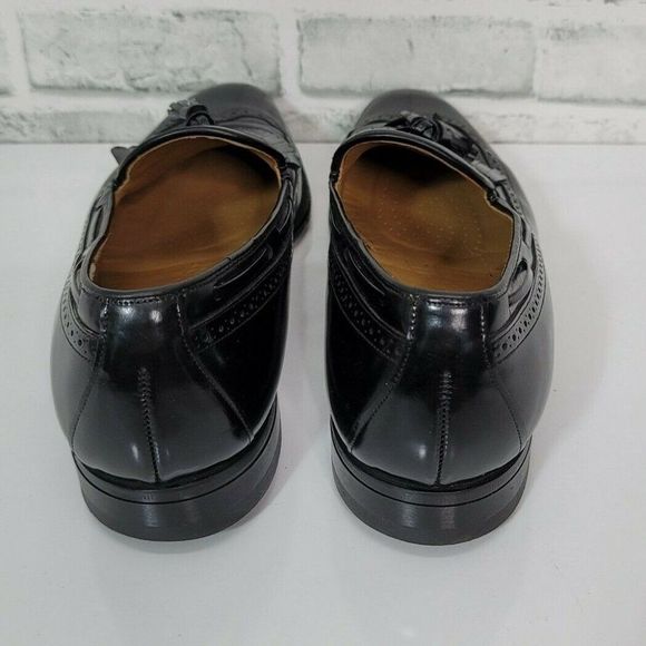 JOHNSTON & MURPHY 12AAA Aristocraft Black Shiny Leather Kiltie Tassel‎ Loafers main image 9